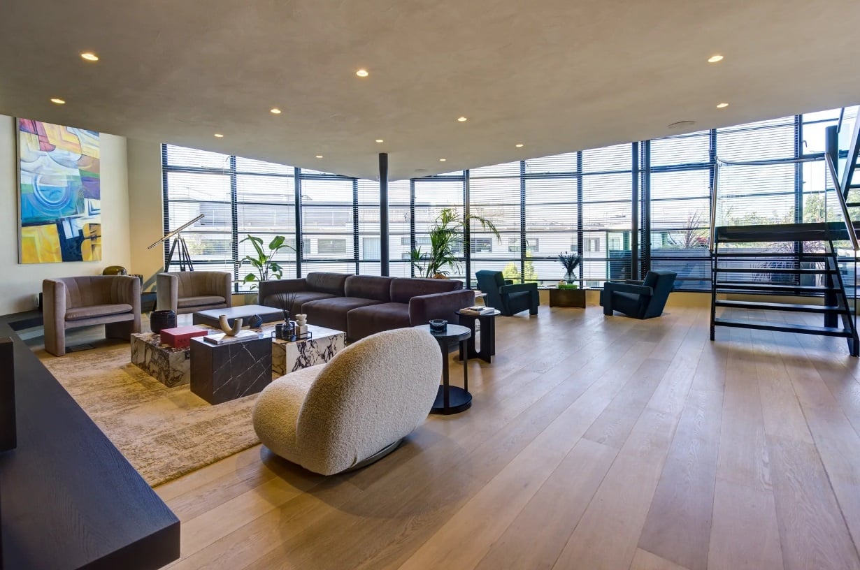 3 Bed Penthouse, Arlington Road, NW1, N1 7GU