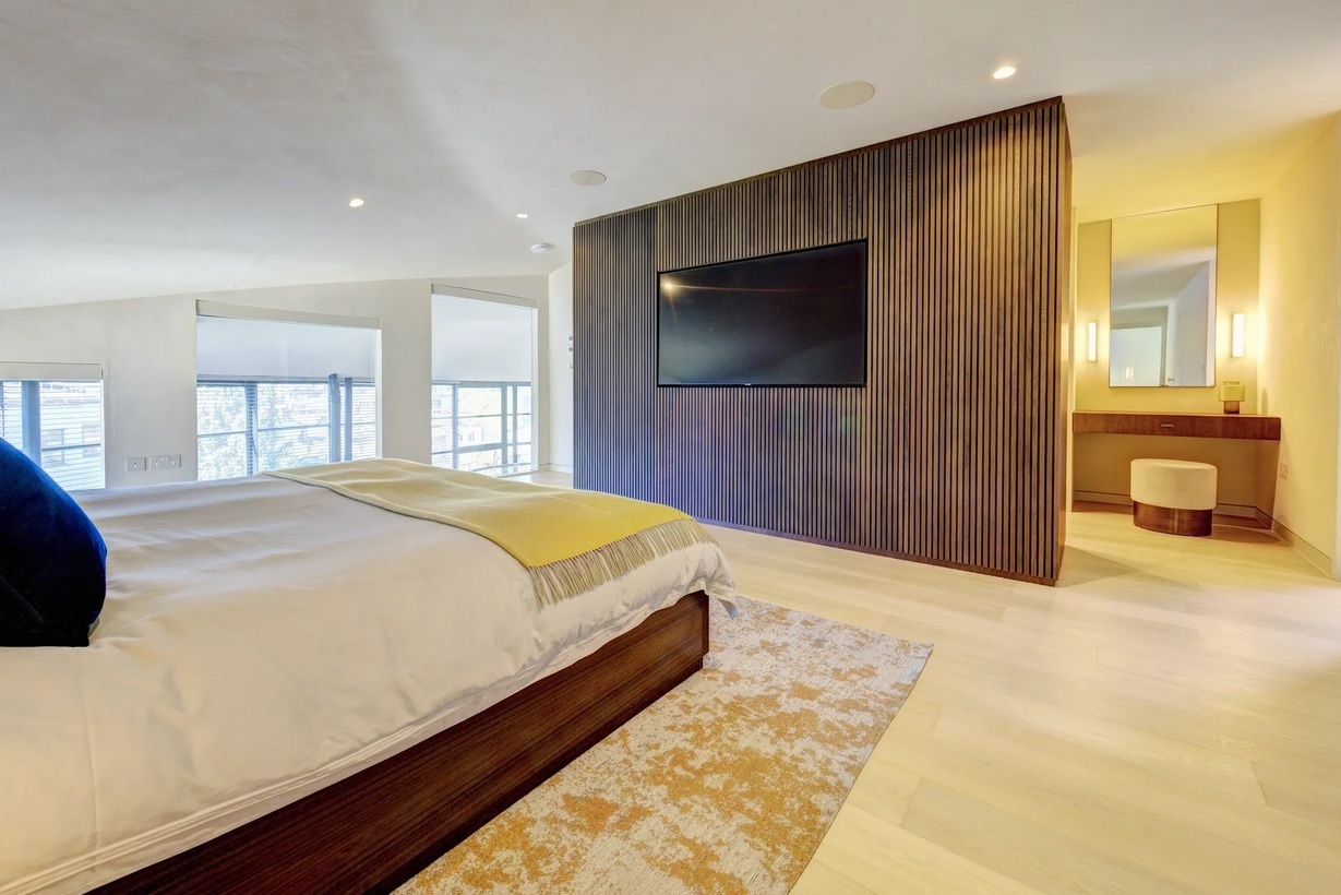 Additional image 9 of 3 Bed Penthouse, Arlington Road, NW1, N1 7GU