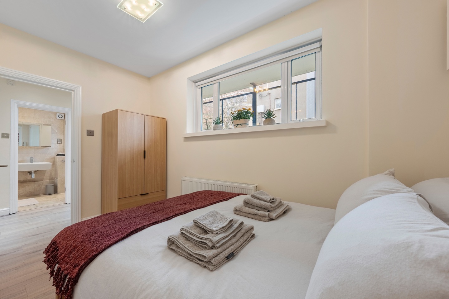 Additional image 7 of 2 Bed Flat, Storrington, WC1H, N1 7GU
