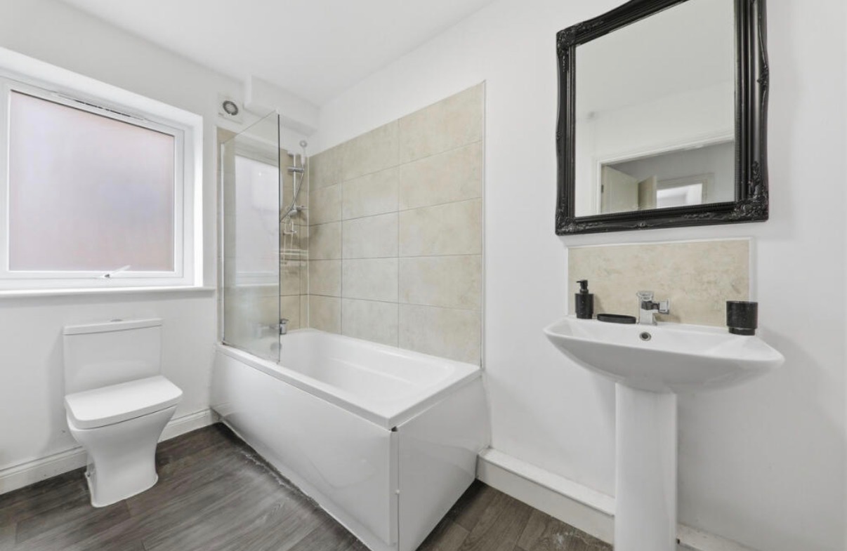 Additional image 18 of 2 Bed Flat, Mansion View, LS7, N1 7GU