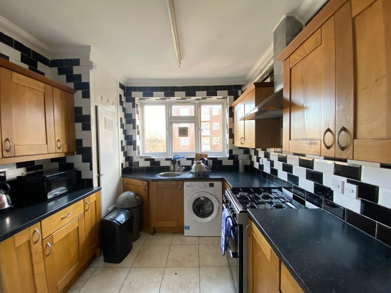 Additional image 4 of Room in a Shared Flat, Nine Elms Station, SW8, N1 7GU