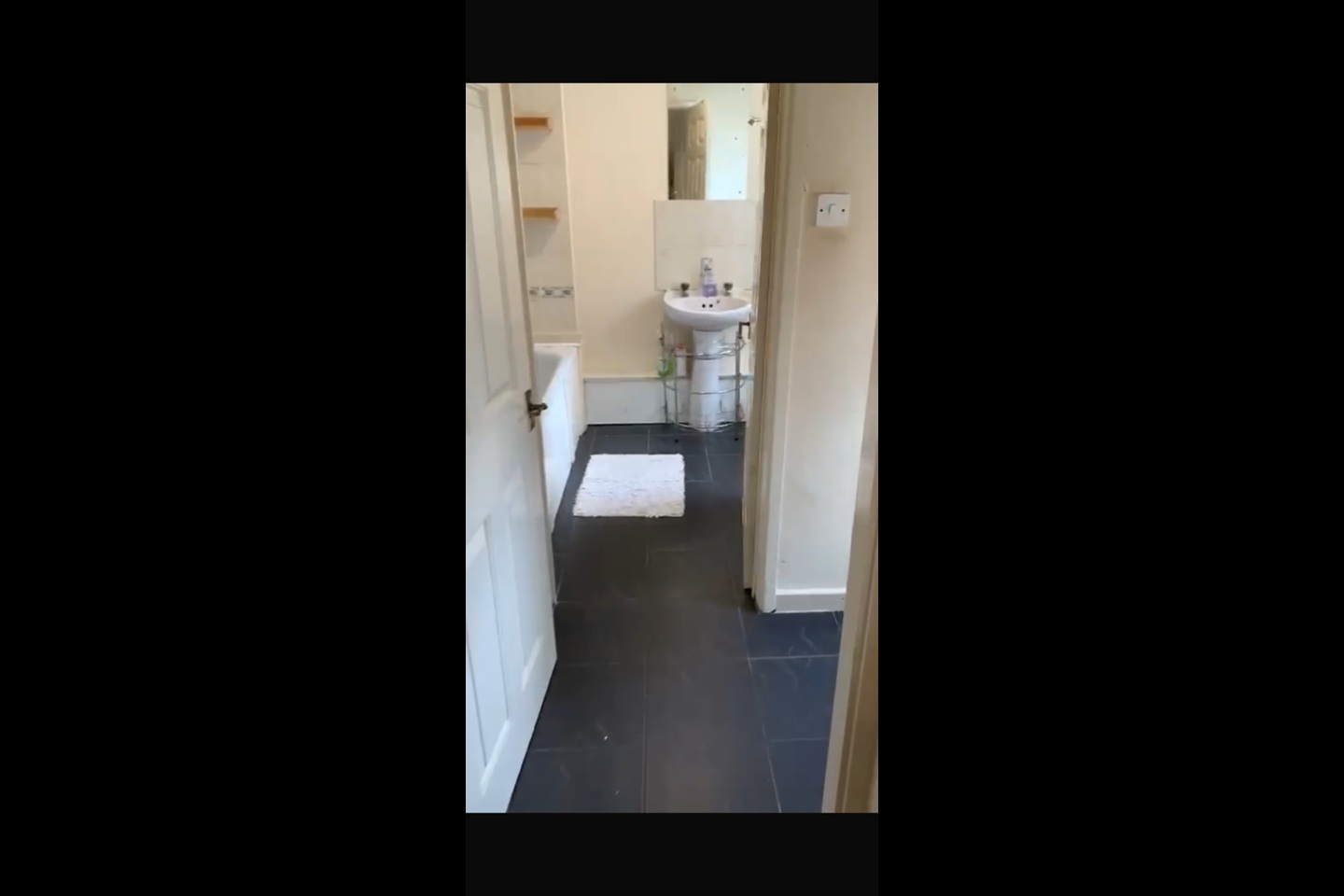 Additional image 7 of Room in a Shared House, Heald Place, M14, N1 7GU