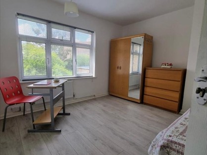 3 Bed Semi-Detached House, Kendal Way, CB4