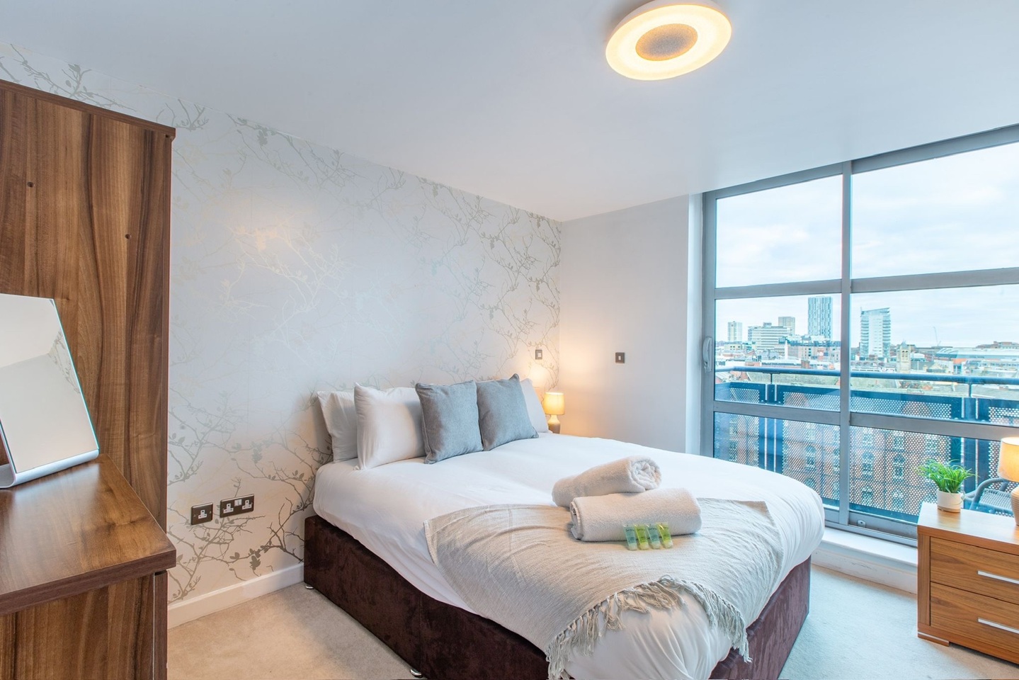 Additional image 10 of 2 Bed Flat, St George Building, LS1, N1 7GU