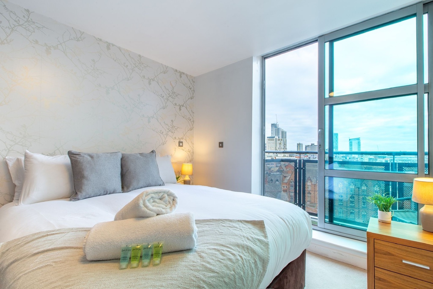 Additional image 11 of 2 Bed Flat, St George Building, LS1, N1 7GU