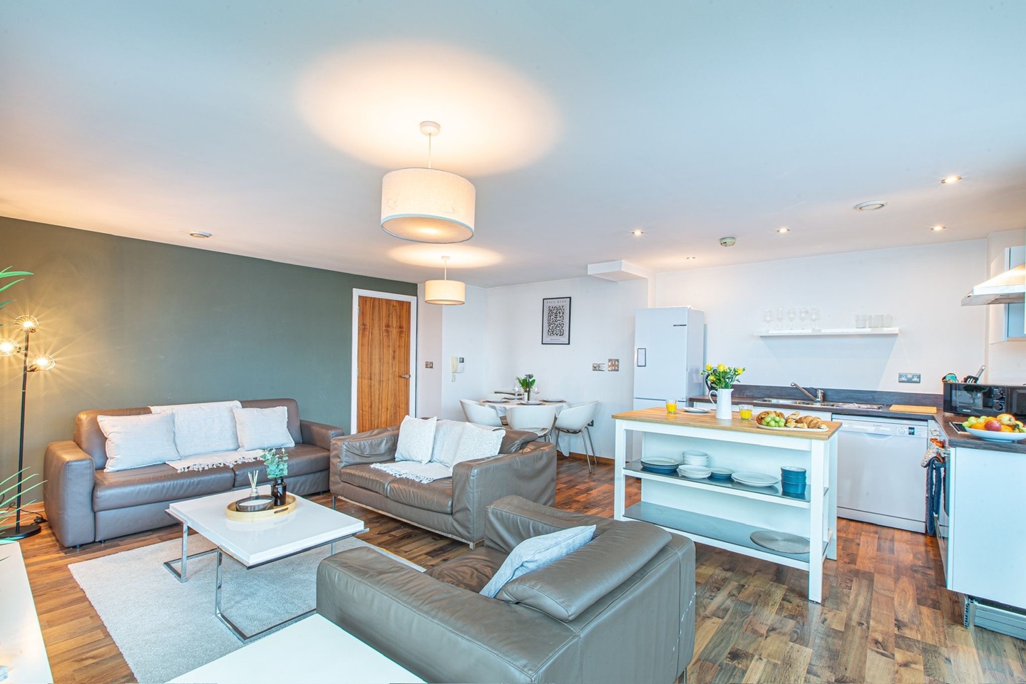 Additional image 16 of 2 Bed Flat, St George Building, LS1, N1 7GU