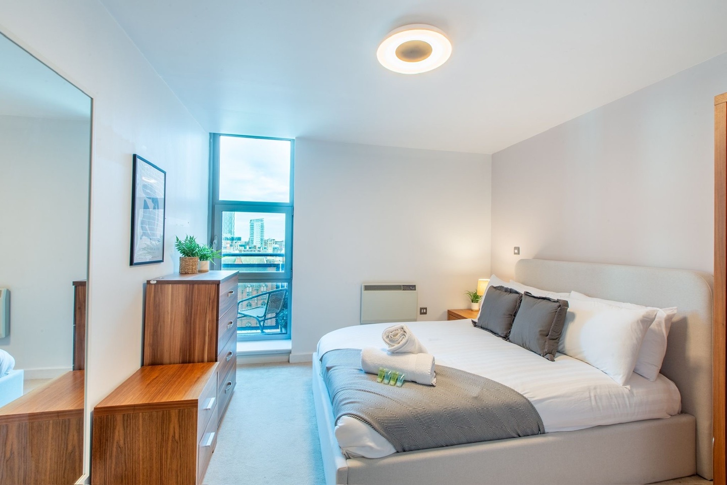 Additional image 21 of 2 Bed Flat, St George Building, LS1, N1 7GU