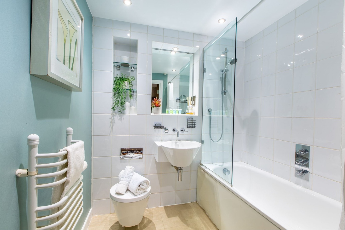 Additional image 31 of 2 Bed Flat, St George Building, LS1, N1 7GU