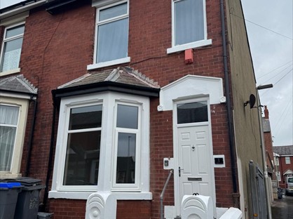 1 Bed Flat, Poplar Avenue, FY3