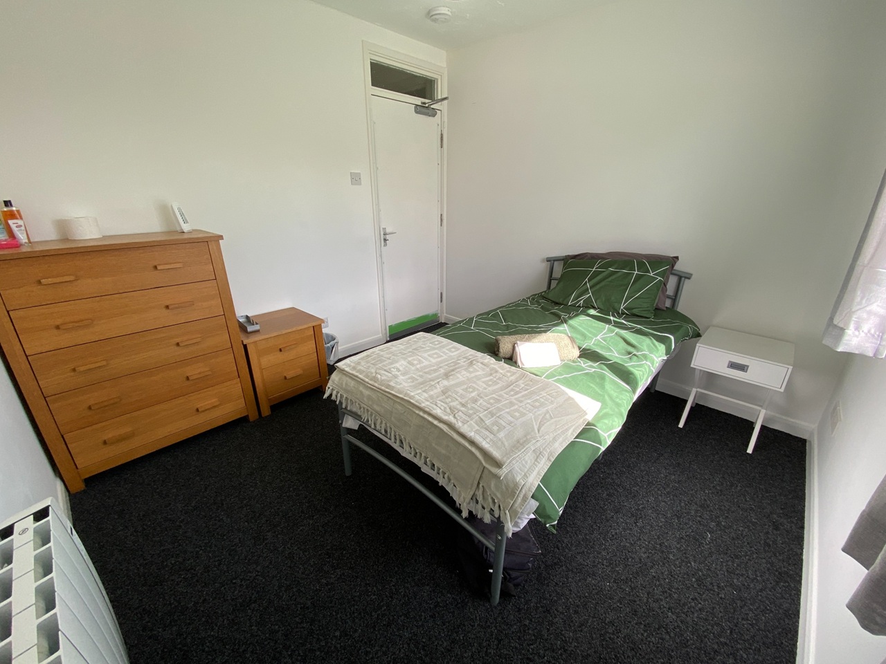 Additional image 3 of Room in a Shared Flat, Roebuck Court, OX11, N1 7GU