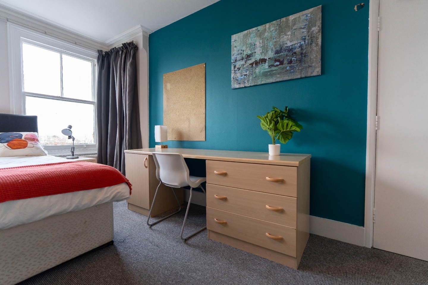 Additional image 4 of Studio Flat, Morgan Road, RG1, N1 7GU