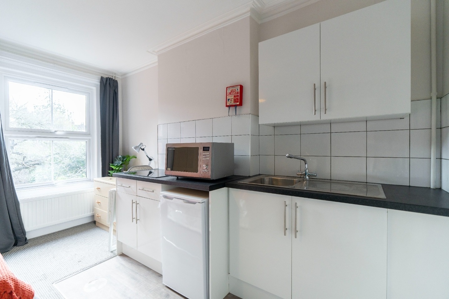 Additional image 9 of Studio Flat, Morgan Road, RG1, N1 7GU