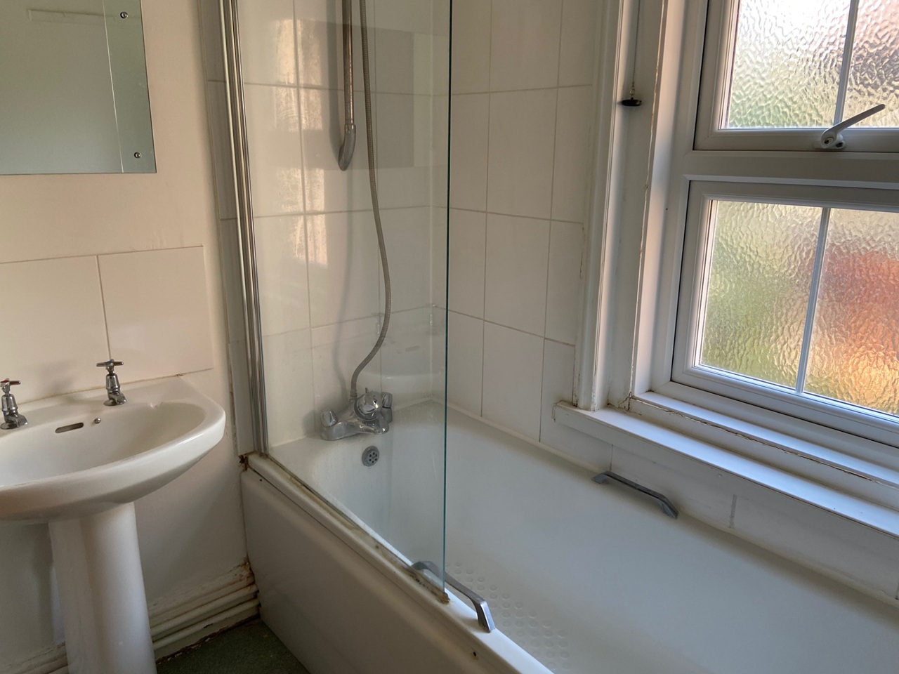 Additional image 16 of Studio Flat, Morgan Road, RG1, N1 7GU