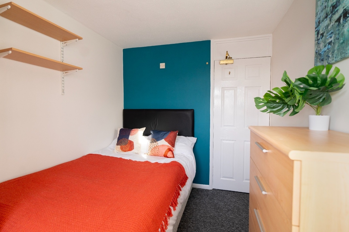 Additional image 4 of Room in a Shared House, Portway Close, RG1, N1 7GU