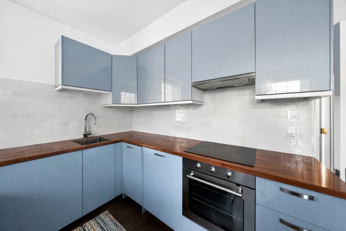 Additional image 3 of 2 Bed Flat, William Bonney Estate, SW4, N1 7GU