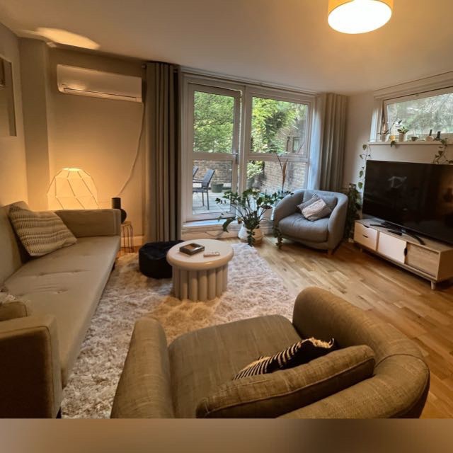 1 Bed Flat, Forge Place, NW1, N1 7GU