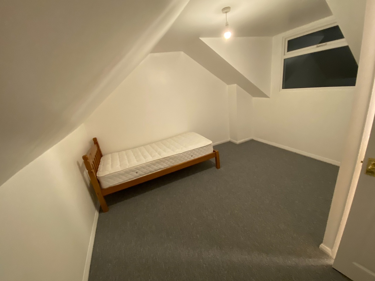 Additional image 17 of 4 Bed Terraced House, Collis St, RG2, N1 7GU