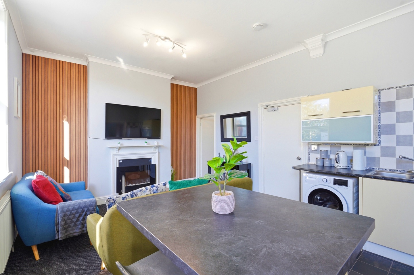 Additional image 3 of 3 Bed Detached House, South Road, B18, N1 7GU