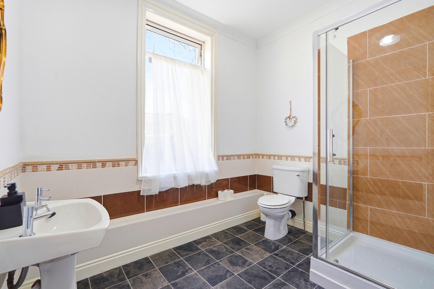 Additional image 22 of 3 Bed Detached House, South Road, B18, N1 7GU