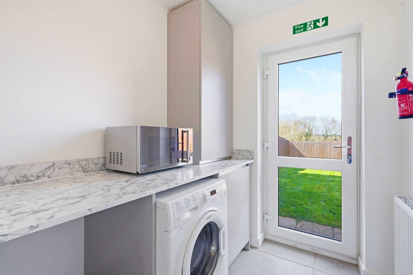 Additional image 13 of 6 Bed Semi-Detached House, Collingbourne Avenue, B36, N1 7GU