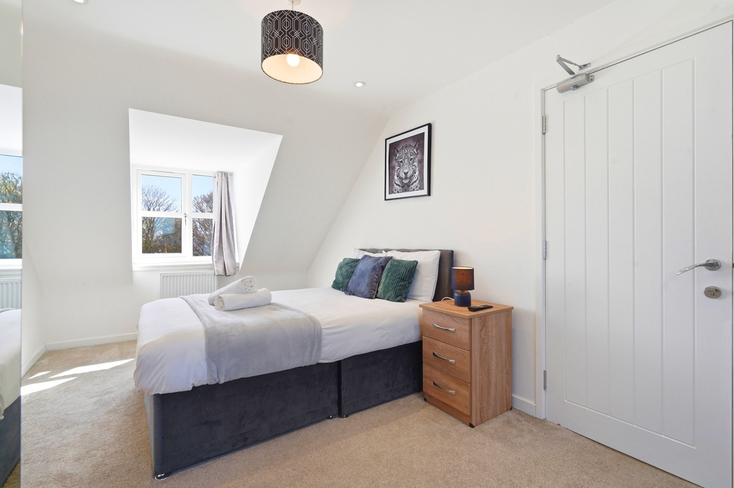 Additional image 38 of 6 Bed Semi-Detached House, Collingbourne Avenue, B36, N1 7GU