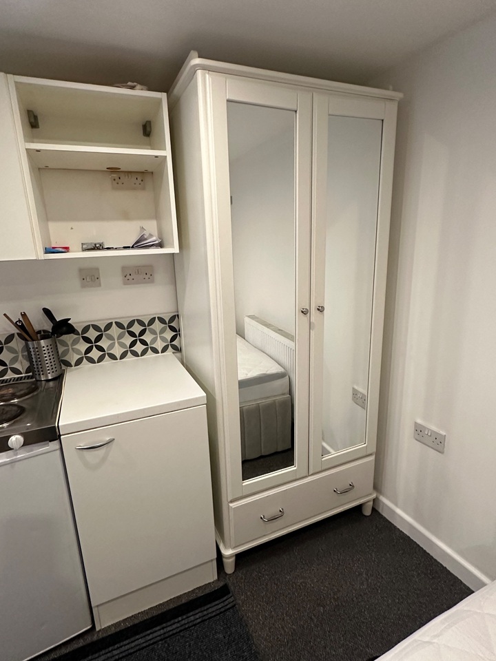 Additional image 9 of Studio Flat, Fishponds Rd, BS5, N1 7GU