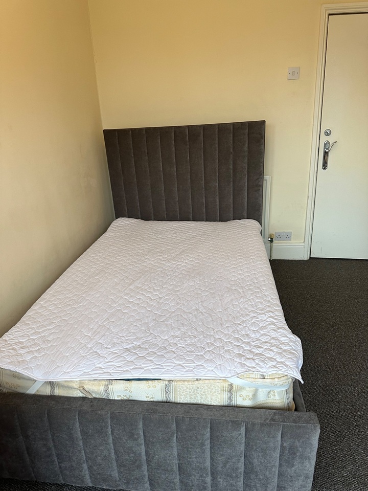 Additional image 4 of Room in a Shared House, North Street, BS16, N1 7GU