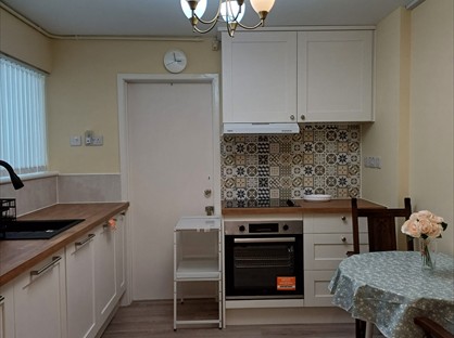 Studio Flat, Hurrell Road, CB4