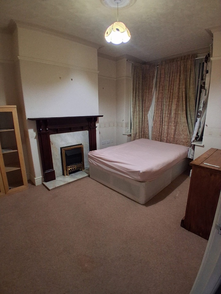 3 Bed Terraced House, Haddon St, M6, N1 7GU