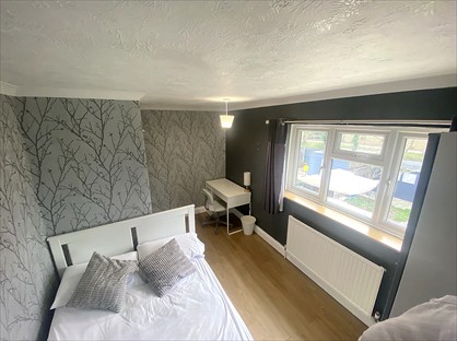 Room in a Shared House, Cloverlands, RH10