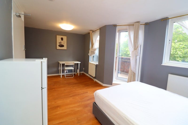 Additional image 3 of Room in a Shared Flat, Notting Hill Gate Station, W11, N1 7GU