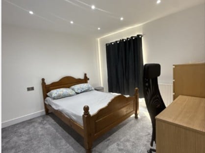 Room in a Shared House, Conifer Way, BR8