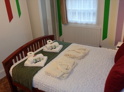 Room in a Shared House, Ford Square, E1