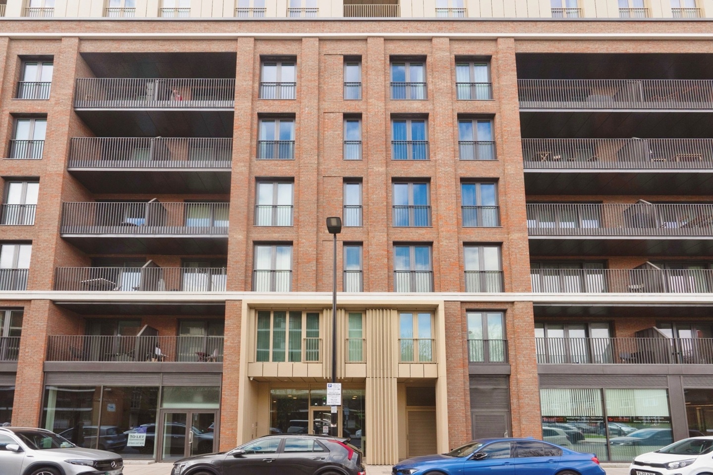 Additional image 3 of 2 Bed Flat, Sidney St, E1, N1 7GU