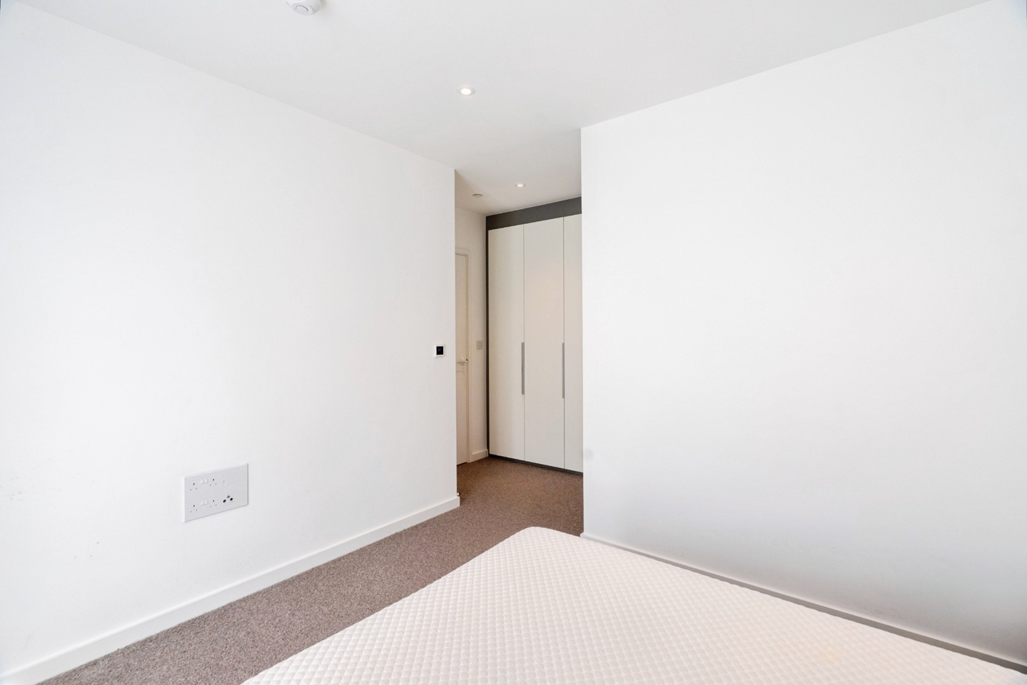 Additional image 15 of 2 Bed Flat, Sidney St, E1, N1 7GU