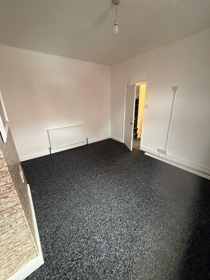 Additional image 5 of 3 Bed Terraced House, Woodview St, LS11, N1 7GU