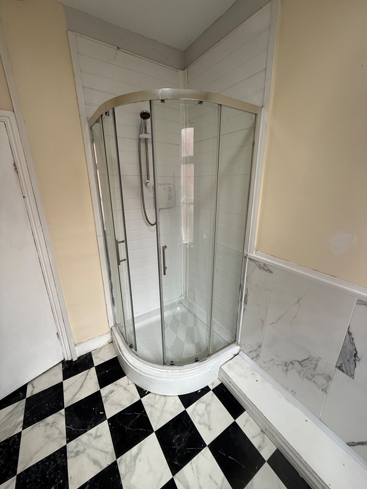 Additional image 12 of 3 Bed Terraced House, Woodview St, LS11, N1 7GU