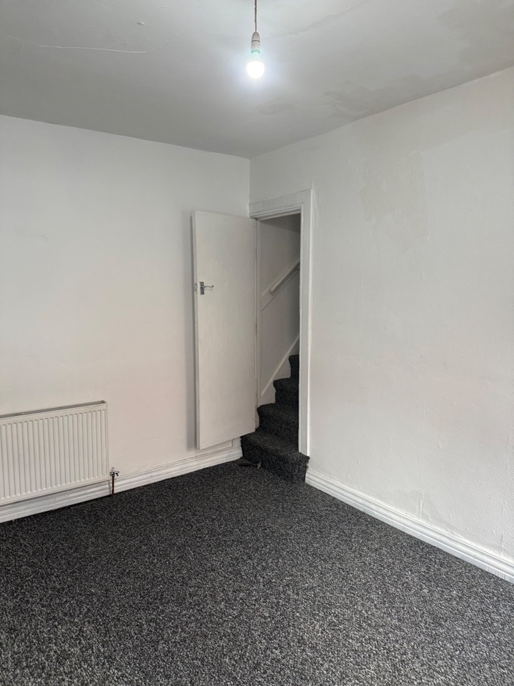 Additional image 14 of 3 Bed Terraced House, Woodview St, LS11, N1 7GU
