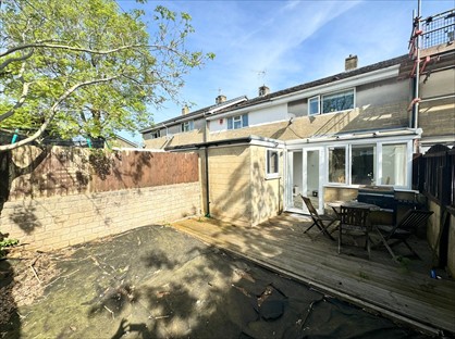 2 Bed Terraced House, Queens Drive, BA2