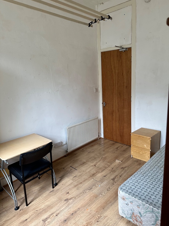 Additional image 4 of 3 Bed Flat, Bentinck St, G3, N1 7GU