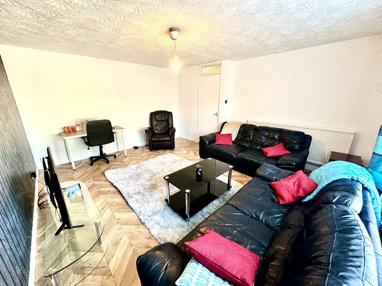 Additional image 2 of 4 Bed Detached House, Blenheim View, LS2, N1 7GU