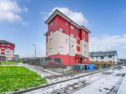 3 Bed Flat, Deans, EH54