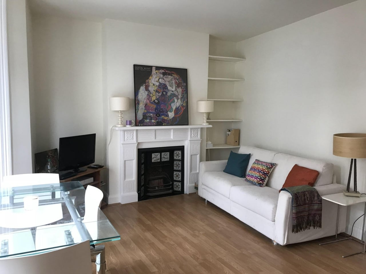 1 Bed Flat, St Lukes Avenue, SW4, N1 7GU