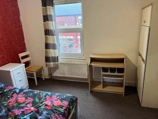 Additional image 6 of Room in a Shared House, Tarnbrook Walk, M15, N1 7GU