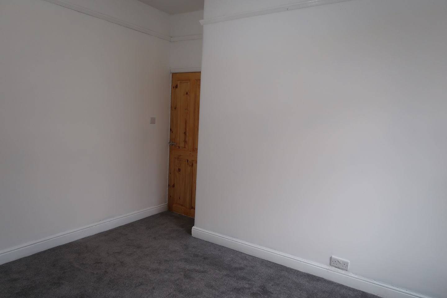 Additional image 14 of 3 Bed Semi-Detached House, Fairview Avenue, M19, N1 7GU