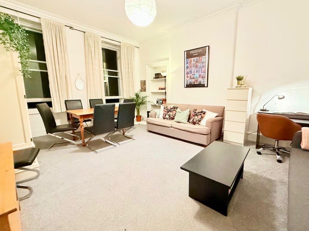 Additional image 2 of 4 Bed Flat, Montague Street, EH8, N1 7GU