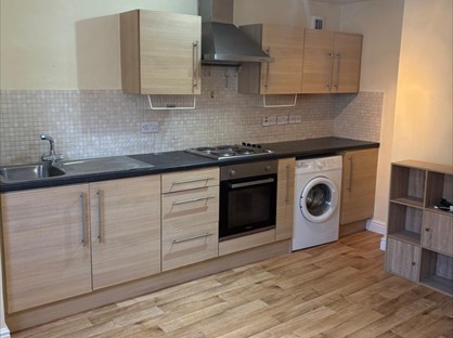 1 Bed Flat, Lynwood Gardens, L9