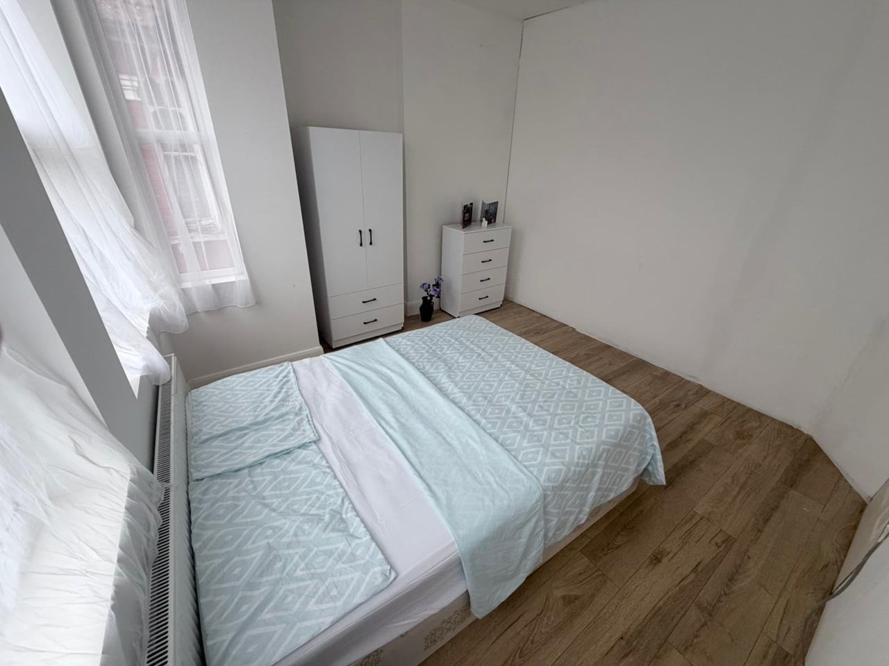 Additional image 3 of 2 Bed Flat, Nelson Terrace, N1, N1 7GU