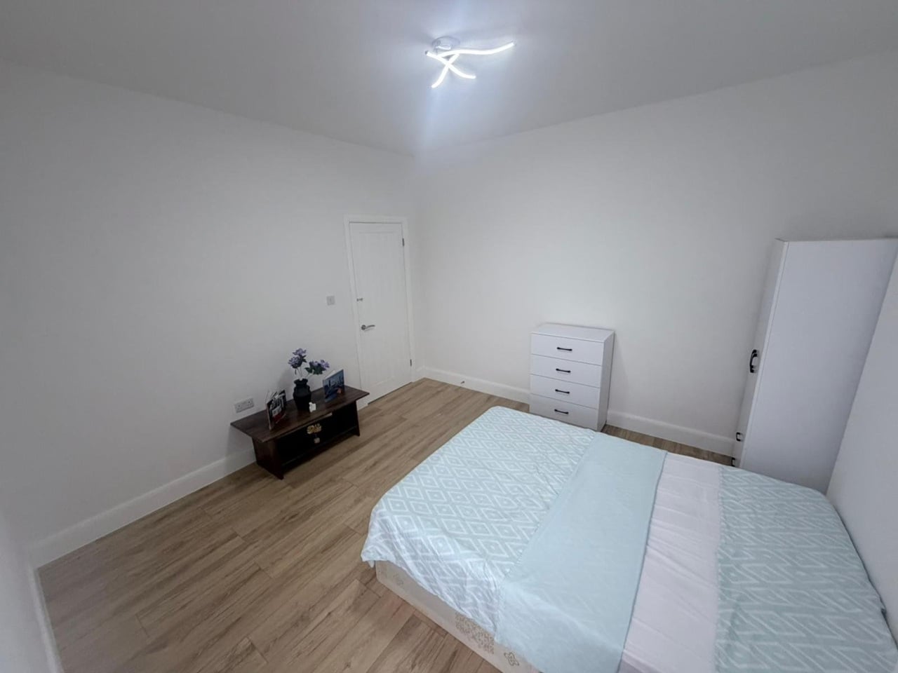 Additional image 6 of 2 Bed Flat, Nelson Terrace, N1, N1 7GU