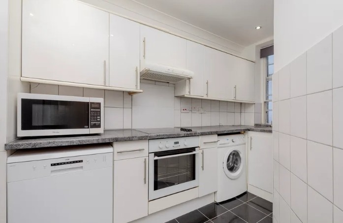 Additional image 2 of 2 Bed Flat, Seymour St, W1H, N1 7GU